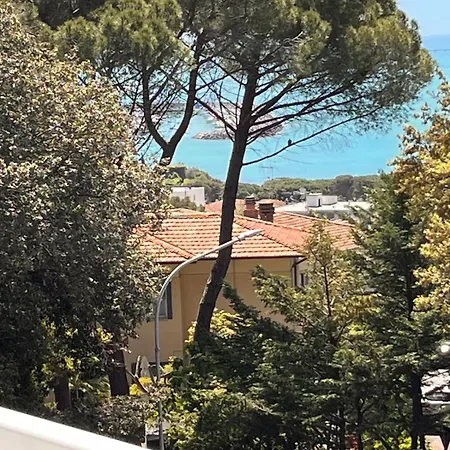 La Casa Di Fefe, Holidays *